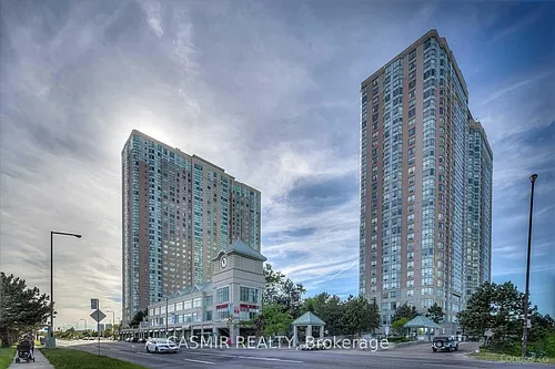 68 Corporate Dr Photo 1