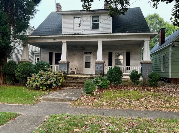 309 S Rowan Ave, Spencer, NC 28159