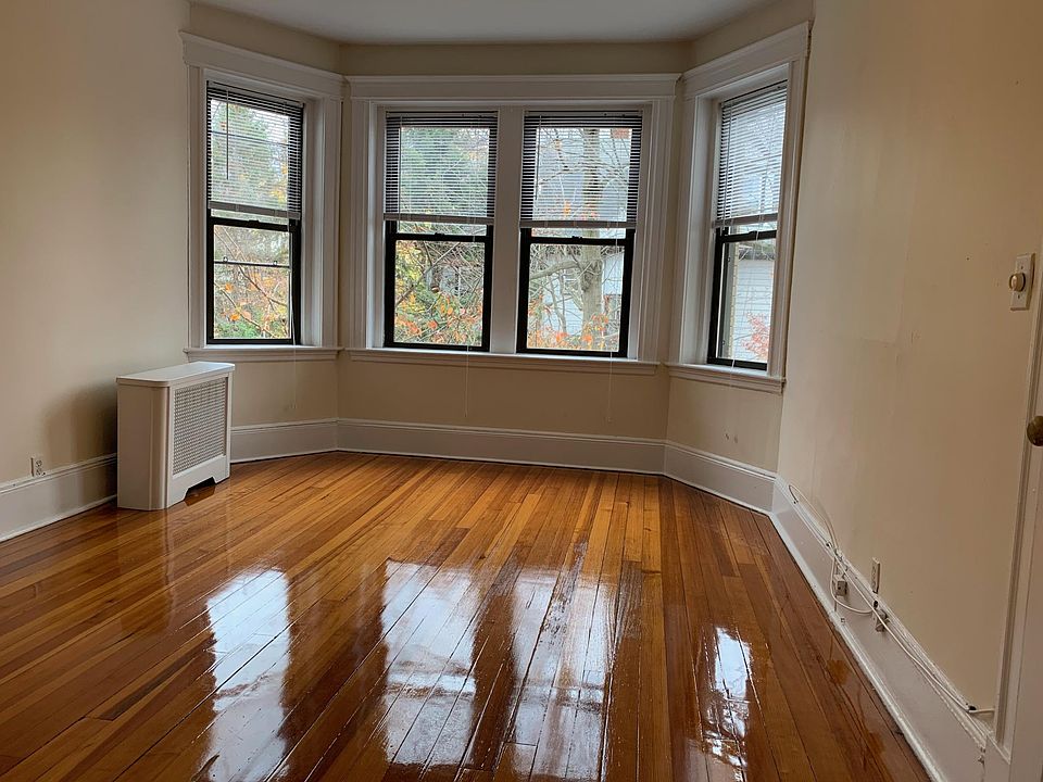1st image of 281 Saint Paul St #12