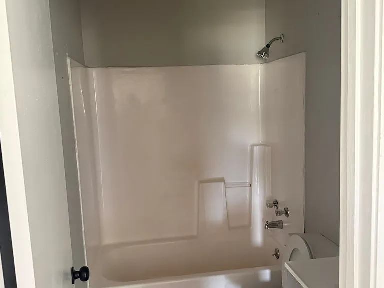 108 N Bond Ave #1 — Photo 7