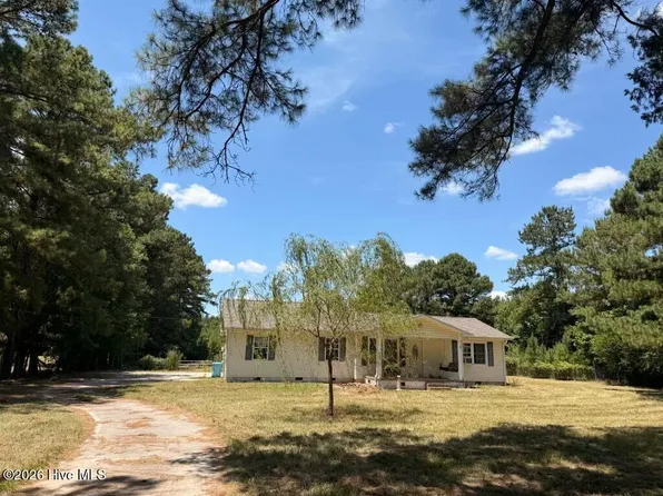 669 Francktown Road, Richlands, NC 28574
