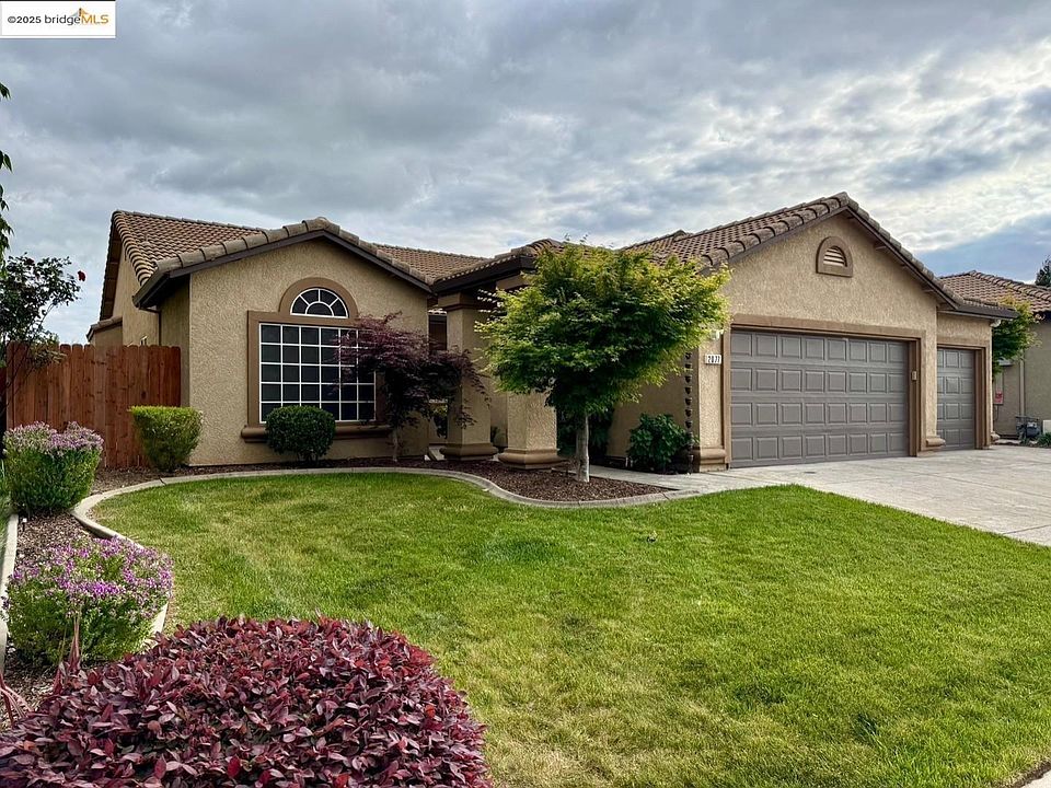 1st image of 2077 Butterfield Ln