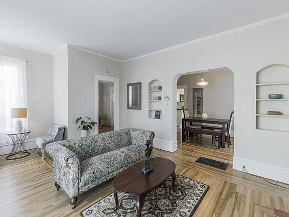 3rd image of 843 B St #3
