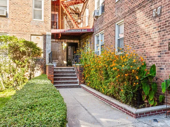 67-07 Yellowstone Boulevard image 1 of 24