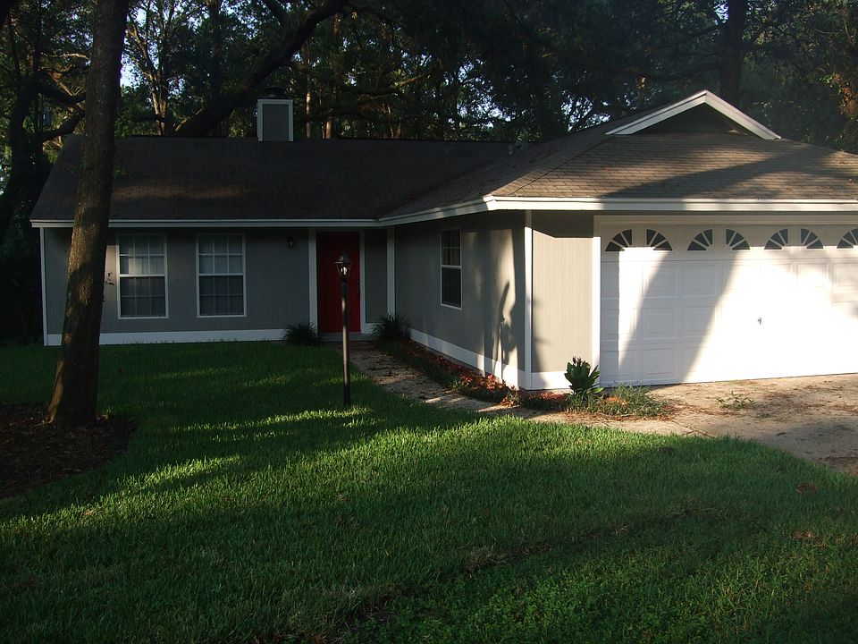 1st image of 2716 E Evelyn Dr