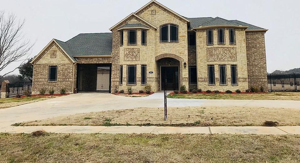 1st image of 2417 Waterstone Dr