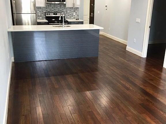 5th image of 2334 Broadway APT 2R