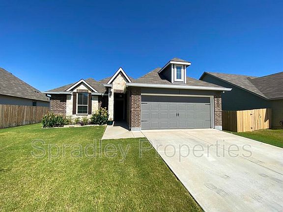 2nd image of 1115 Kiskadee Branch Dr