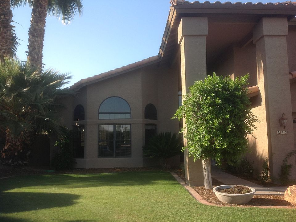 1st image of 872 W Harbor Dr