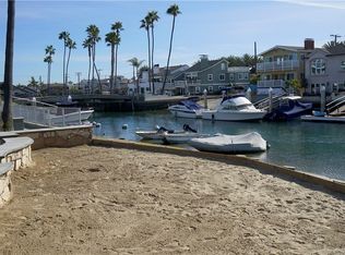 406 39th St #1/2, Newport Beach, CA 92663