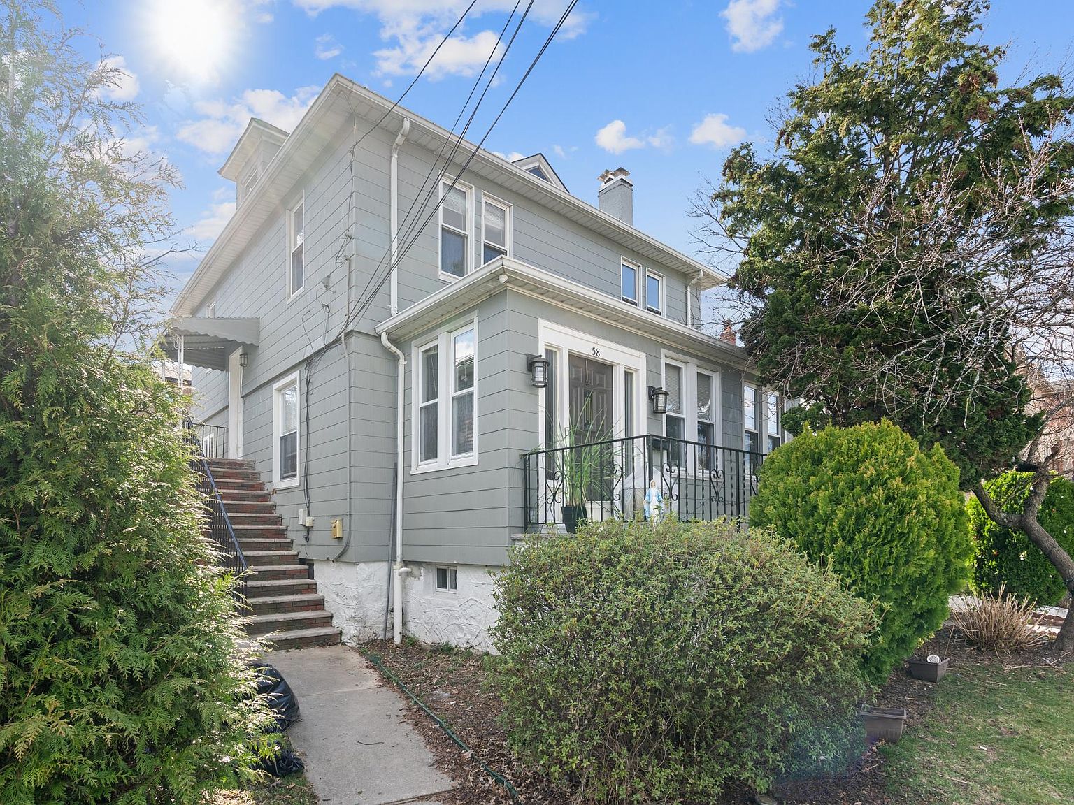 58 Lawton Ave FLOOR 2, Cliffside Park, NJ 07010 Zillow