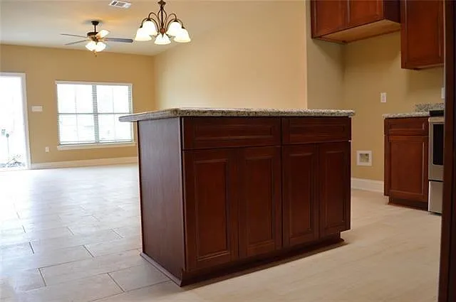 128 Village Oaks Blvd — Photo 6