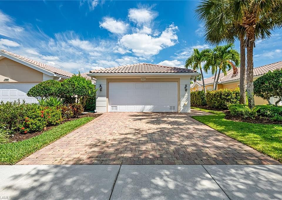 1st image of 15437 Orlanda DR