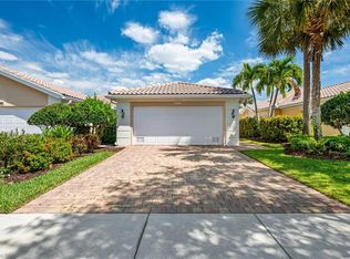 15437 Orlanda Dr, Bonita Springs, FL 34135