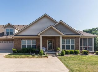 1631 Old Silo Hill Dr, Mt Sterling, KY 40353