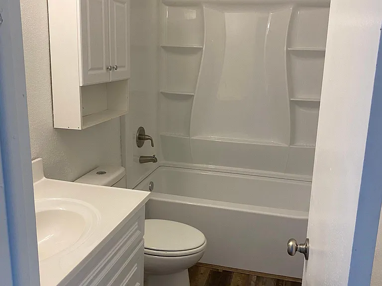 1053 Unaweep Ave — Photo 3