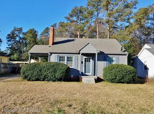 905 McKimmon Rd, Fayetteville, NC 28303