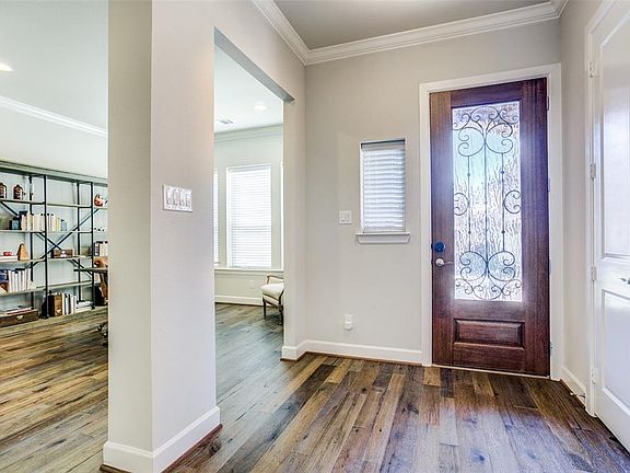 4th image of 6317 Smithwick Dr