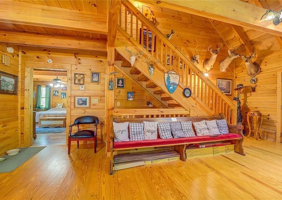 16th image of this home