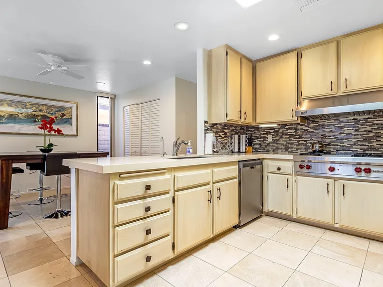 6 Colgate Dr — Photo 23