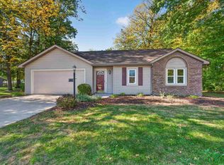 8003 Pepperwood Ct, Fort Wayne, IN 46818