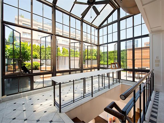 5th image of 245 7th Ave Penthouse Bc