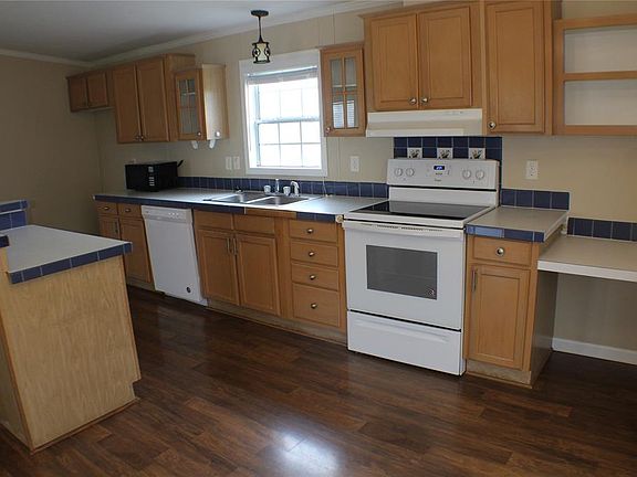 5th image of 1211 Country Acres Ct