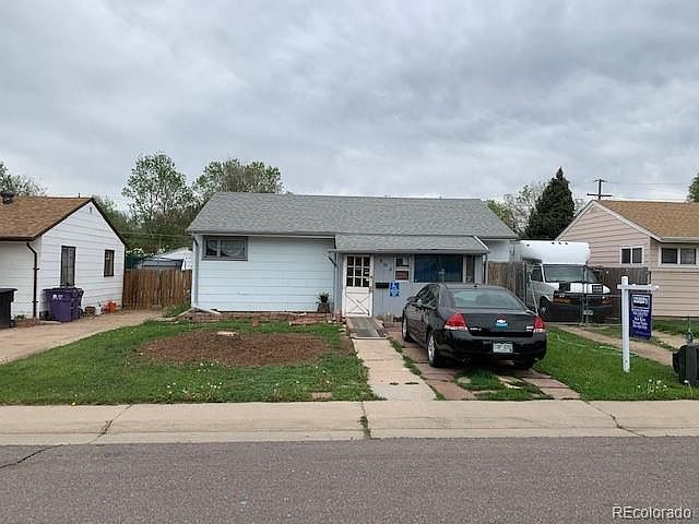 2nd image of 492 S Xavier St