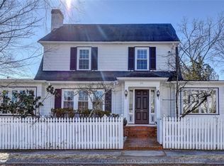 23 Ray St, Providence, RI 02906