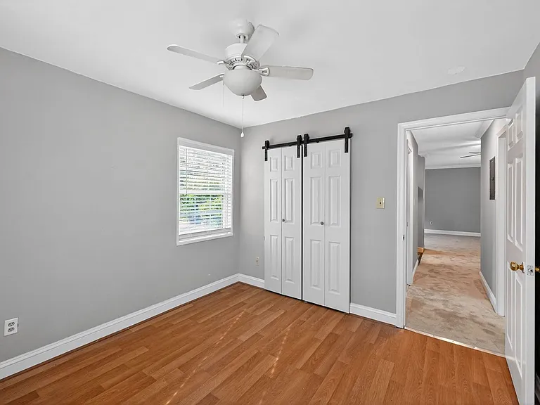 2237 Farrington Ave — Photo 12