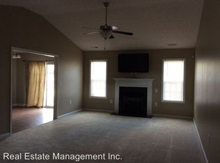 2824 Weathersby Dr, New Bern, NC 28562
