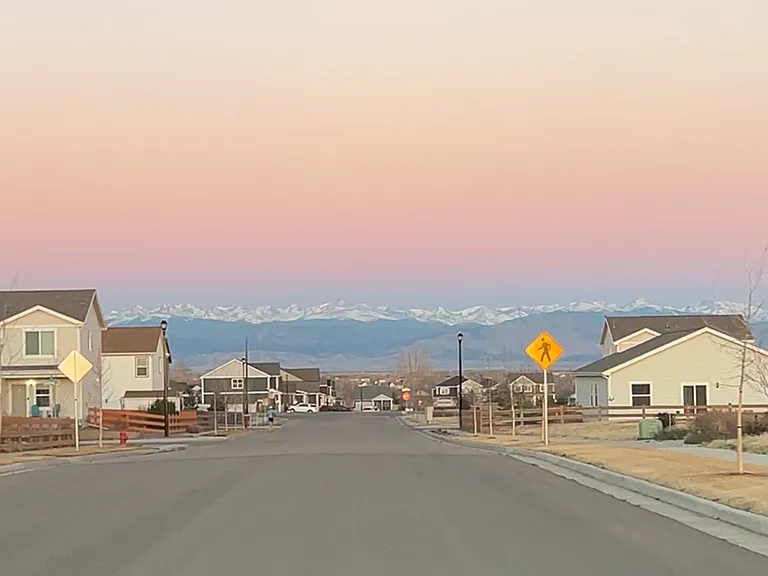 View heading out of the neighborhood on Poudre St