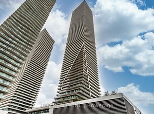 30 Shore Breeze Dr #2722, Toronto, ON M8V 0J1