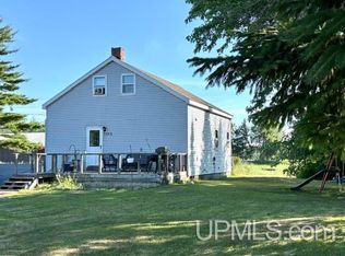 1752 E M35 Hwy, Little Lake, MI 49833