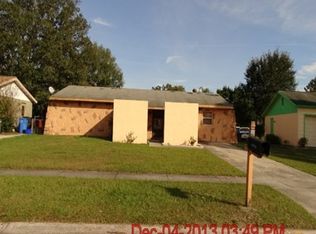 9045 Arndale Cir, Tampa, FL 33615