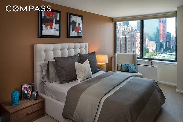 Rented by Compass | media 36