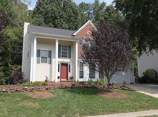 8608 Piccone Brook Ln, Charlotte, NC 28216