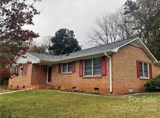 1311 8th Ave NW, Conover, NC 28613