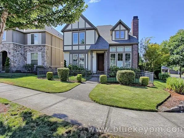 16890 NW Milcliff St, Portland, OR 97229