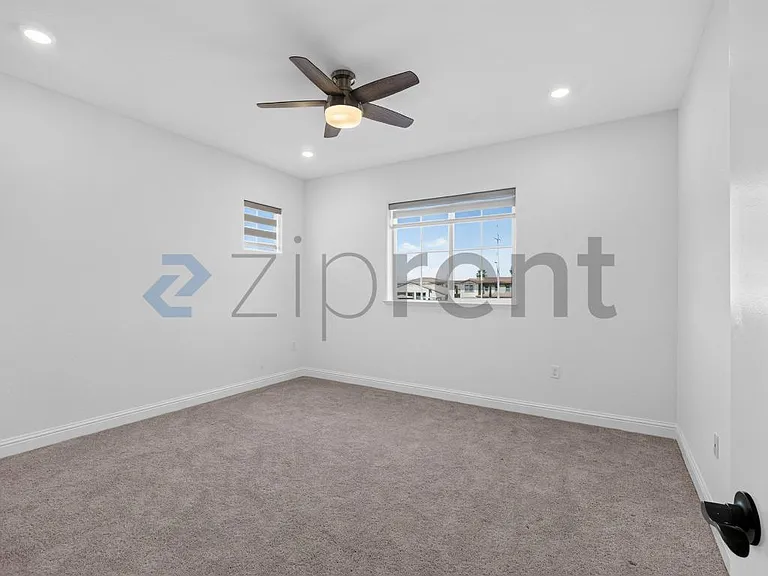 1447 Teak Ave — Photo 28