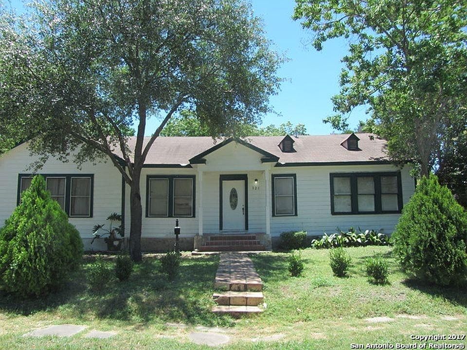 1st image of 928 W Huisache Ave #2
