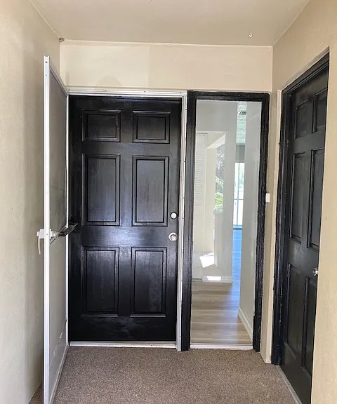 55 Country Club Dr #55 — Photo 3