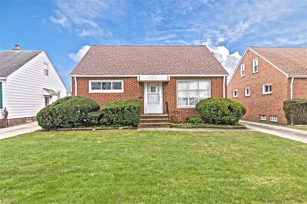 5670 Cherokee Dr photo 1