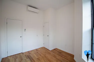 Rented by Next Door Realty NYC
