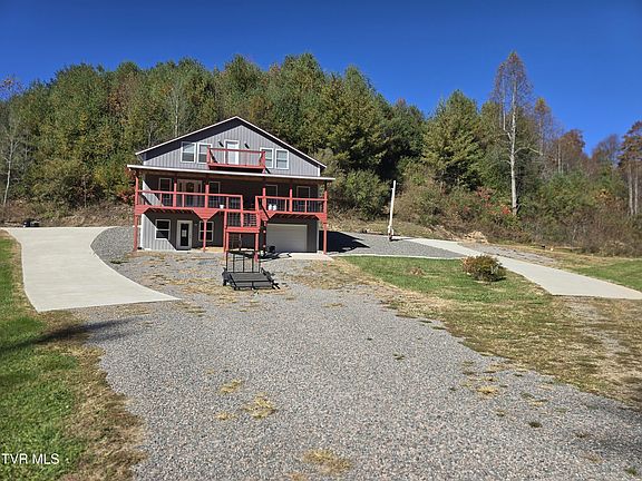 2nd image of 667 Robinson Hollow Ln