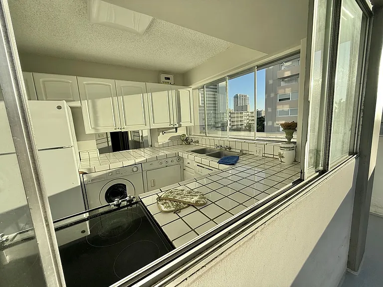 439 Keoniana St #705 — Photo 9