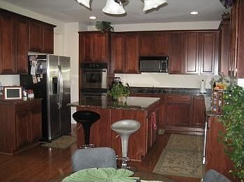 4th image of 16433 Lincoln Dr