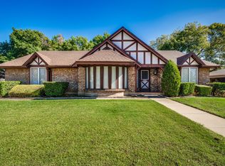 4912 Lariat Trl, North Richland Hills, TX 76180