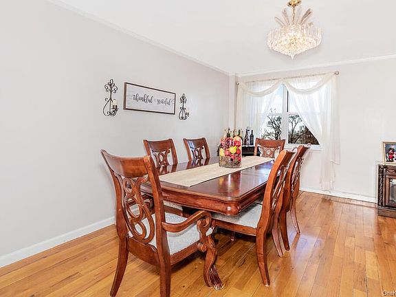 5th image of 1812 Trafalgar Pl