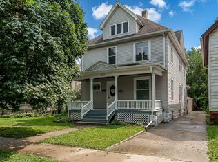 1211 4th Ave, Rockford, IL 61104
